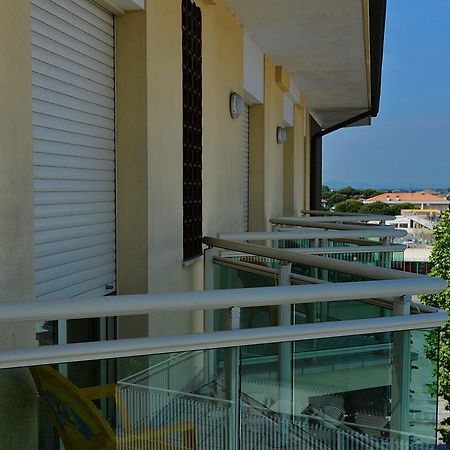 Hotel Bamar Pinarella Dış mekan fotoğraf