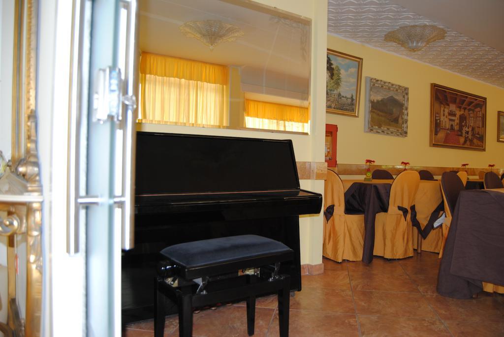 Hotel Bamar Pinarella Dış mekan fotoğraf